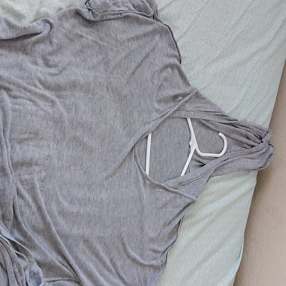Gray shirt